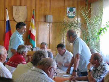 Stretnutie občanov na spojenom územnom a stavebno Stretnutie občanov na spojenom územnom a stavebno