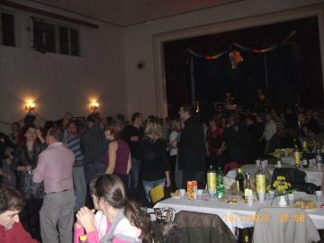 Fašiangová zábava 18. 02. 2012 Fašiangová zábava 18. 02. 2012