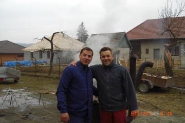 Podlužanská zabíjačka a fašiangová zábava 5.3.2011 Podlužanská zabíjačka a fašiangová zábava 5.3.2011