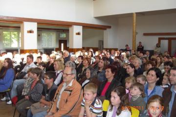 Deň matiek 8. 5. 2011 Deň matiek 8. 5. 2011