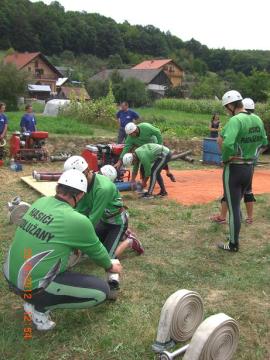 Hasičská súťaž - Dubnička 25.08.2012 Hasičská súťaž - Dubnička 25.08.2012