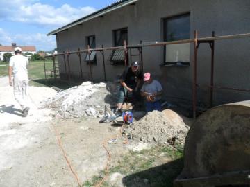Rekonštrukcia šatní a tribúny futb. ihriska - júl Rekonštrukcia šatní a tribúny futb. ihriska - júl