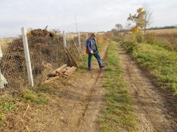 likvidácia neporiadku nad cintorínom 11/2014 likvidácia neporiadku nad cintorínom 11/2014