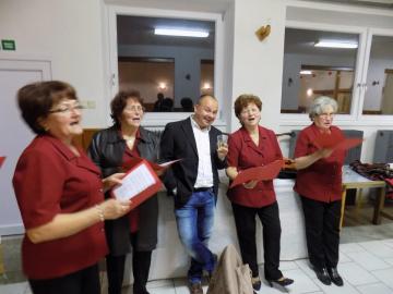 október - mesiac úcty k starším 24. 10. 2015 október - mesiac úcty k starším 24. 10. 2015